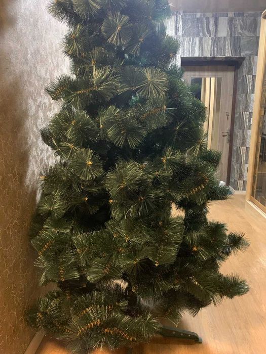 Ёлка новогодняя Jysk, высота 210 см