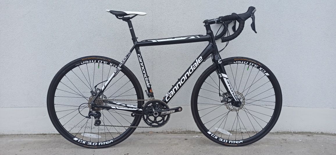 CANNONDALE CAADX (przełaj/gravel), Shimano 105, Rozmiar 54/M