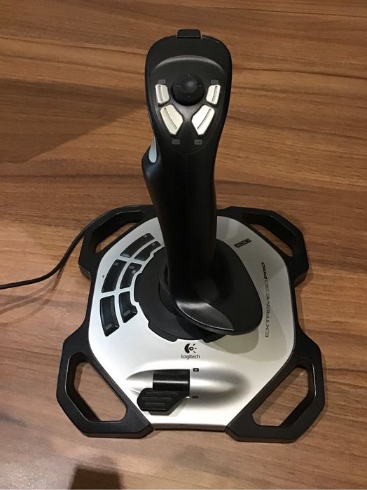 Продам Джойстик Logitech Extreme 3D Pro