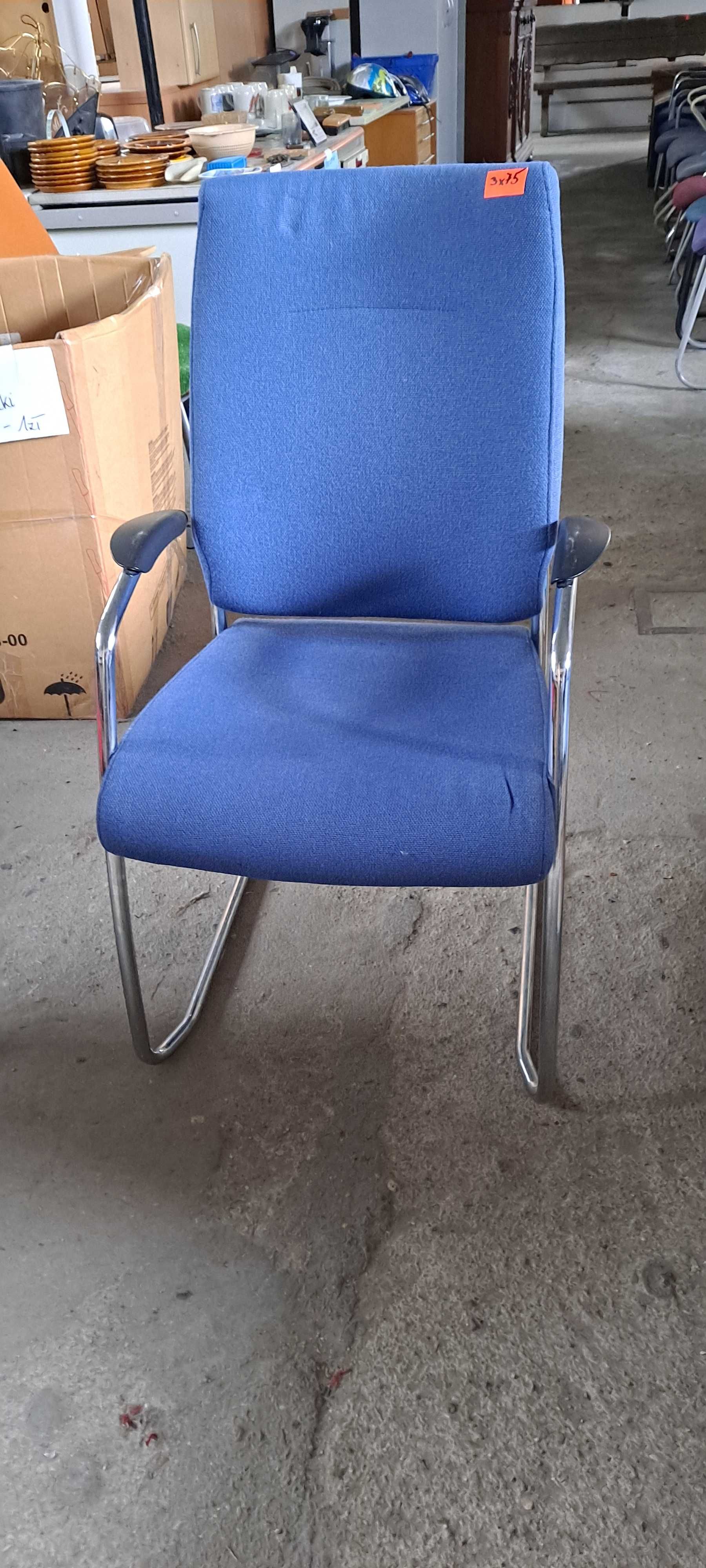 Krzesła biurowe używane