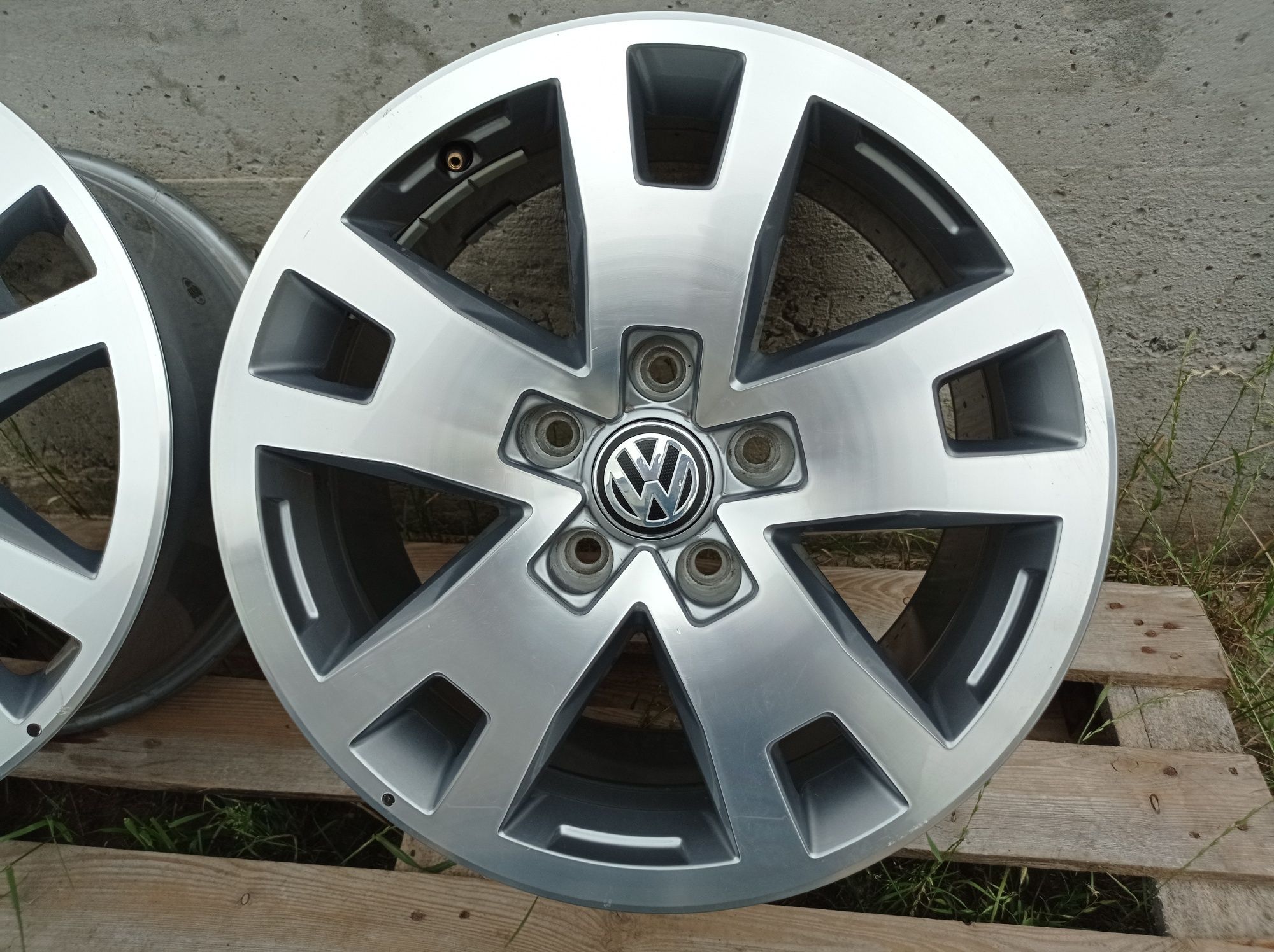 Оригінальні диски Volkswagen Amarok R17 5 120. T6