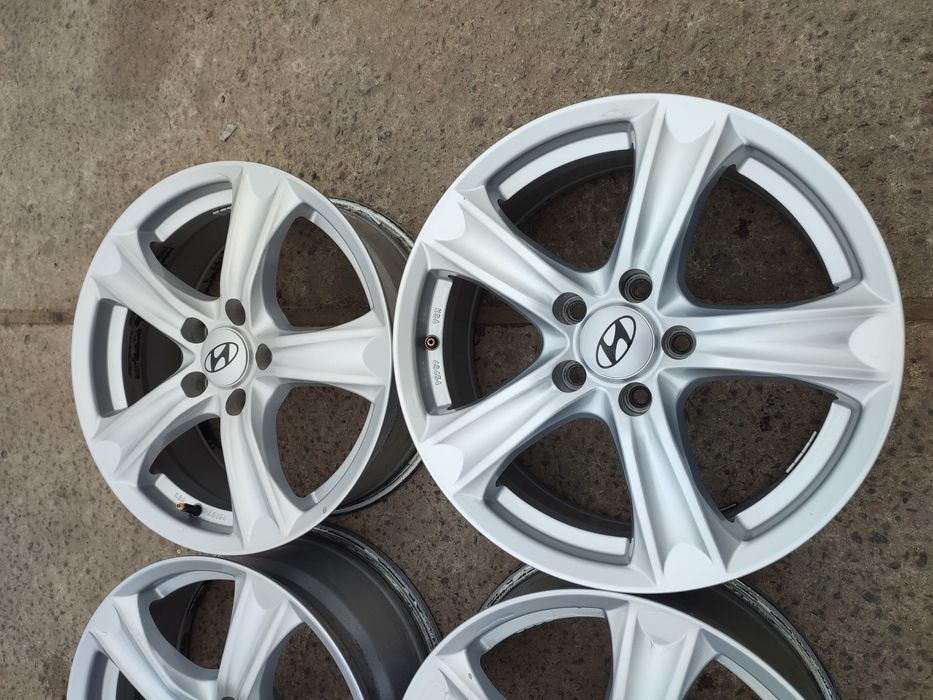 Диски 5/114.3 R17 Hunday Santsfe