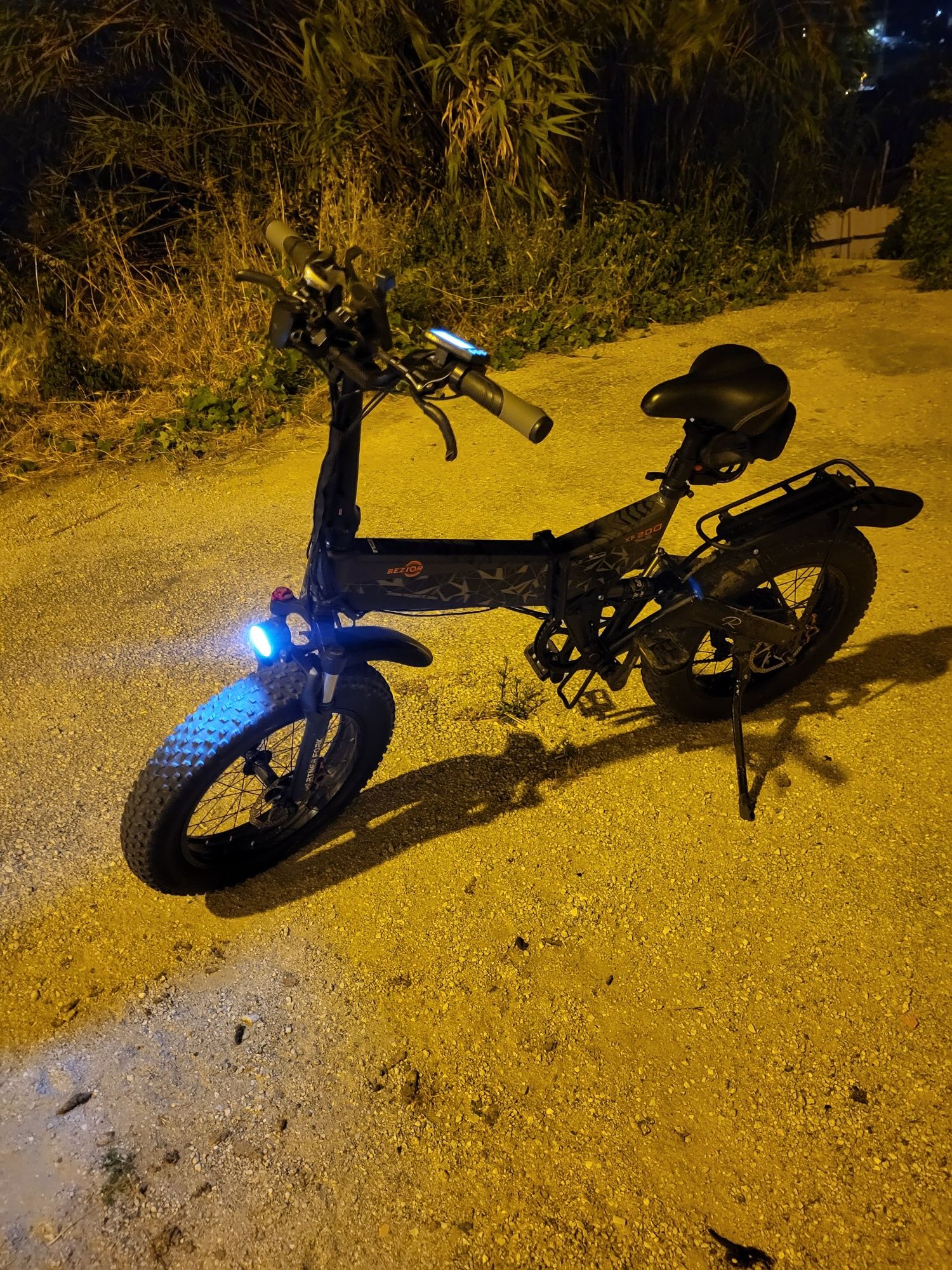 Ebike bezior xf200