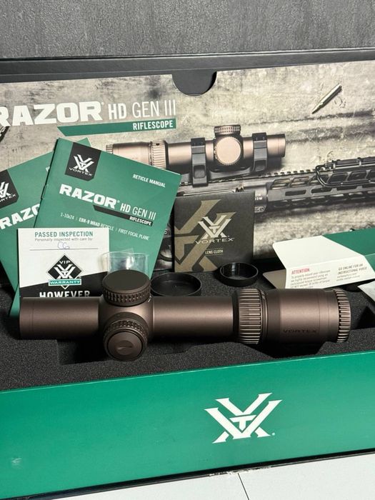 Vortex Razor HD Gen III 1-10x24 FFP 34 mm AO с сеткой EBR-9 MRAD