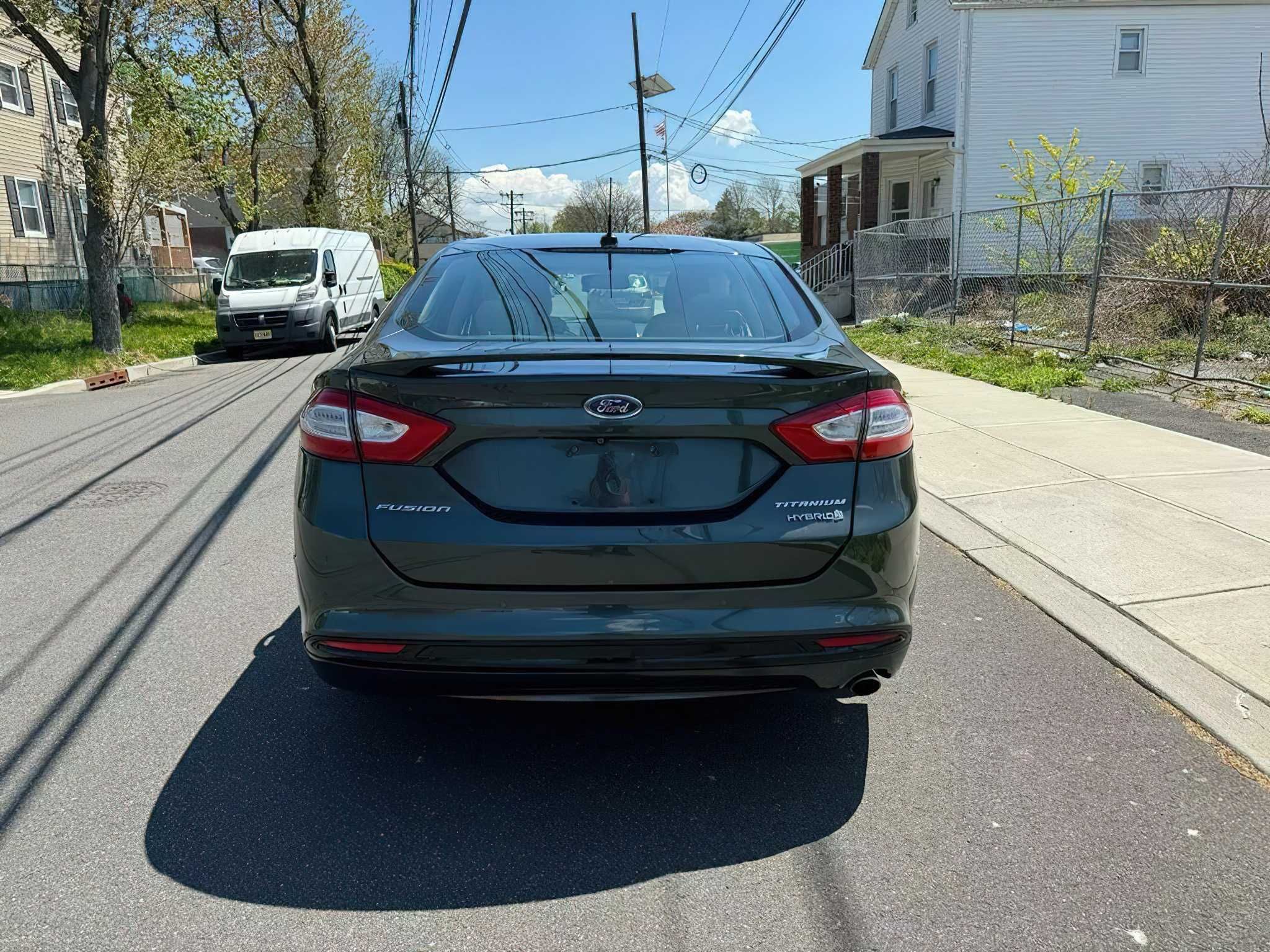 Ford  Fusion Hybrid 2015