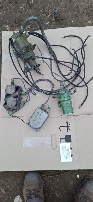 Продам экранированное зажигание на автомобиль Зил 130-131.