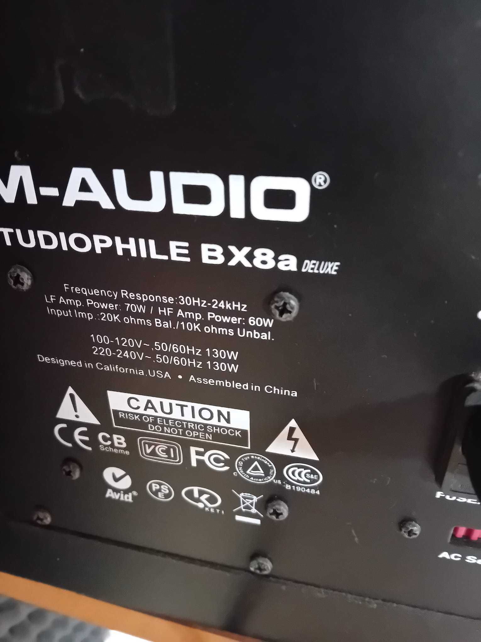 Colunas de Estudio M-Audio Bx8