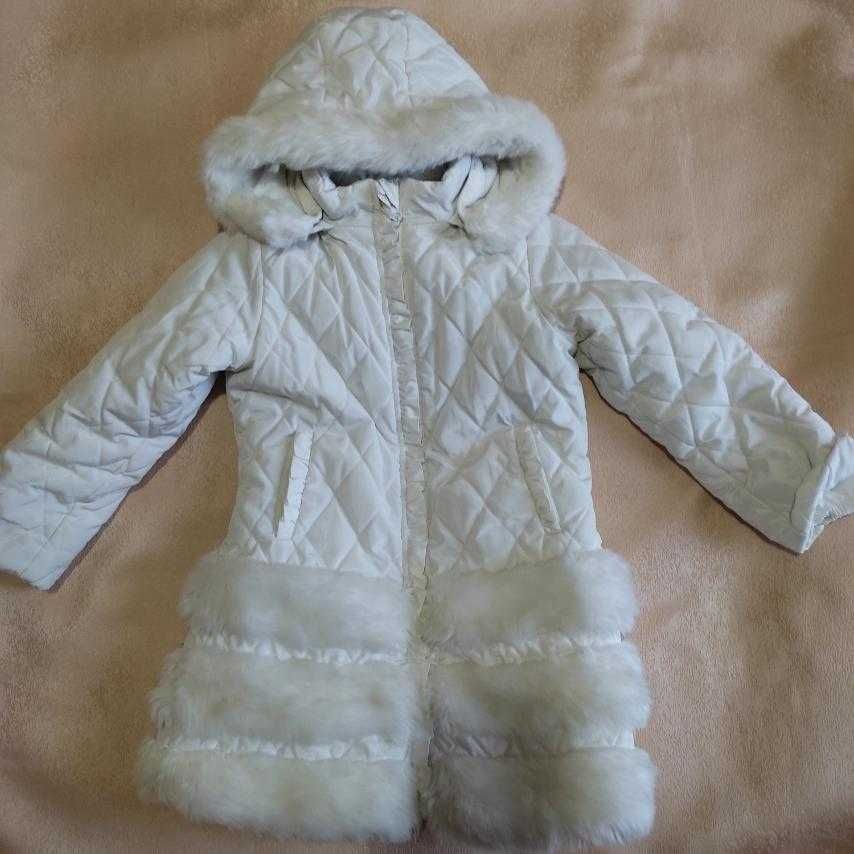 Куртка зимова, подовжена,  на дівчинку 3-5 років, тепла