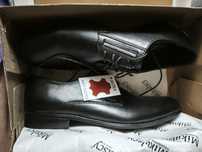 Sprzedam buty do garnituru rozmiar 42 czarne nówki