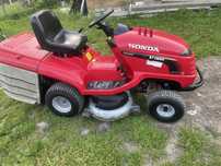 Kosiarka traktorek HONDA 2417  Hydro V-twin v2 hydro