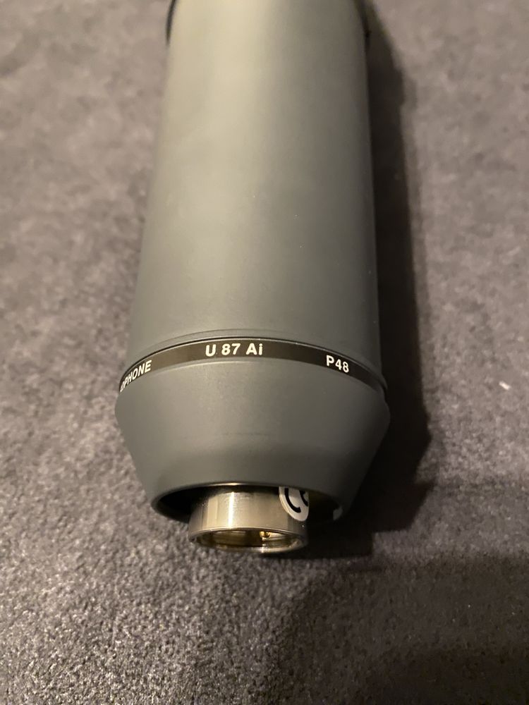 Neumann u87 Ai studio set