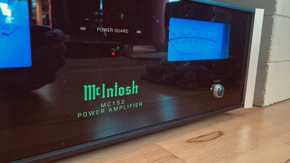 McIntosh MC152 - stereofoniczny wzmacniacz mocy klasy high-end