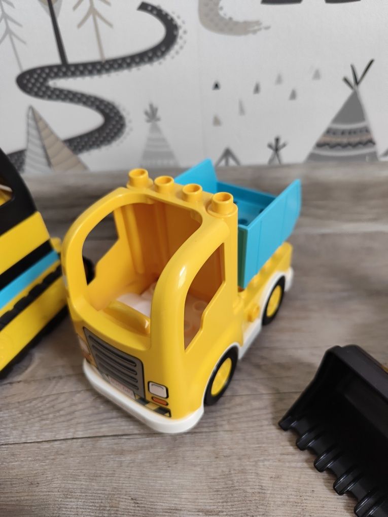 LEGO Duplo 10930 + 10931 Buldożer, ciężarówka i koparka