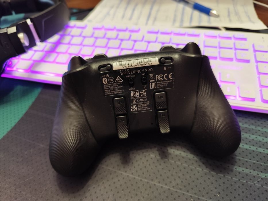 Продам Кибер Геймпад 
Слово «геймпад» gamepad Слово «геймпад» на англи