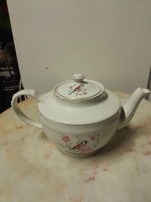 Antigo bule da fábrica sacavem