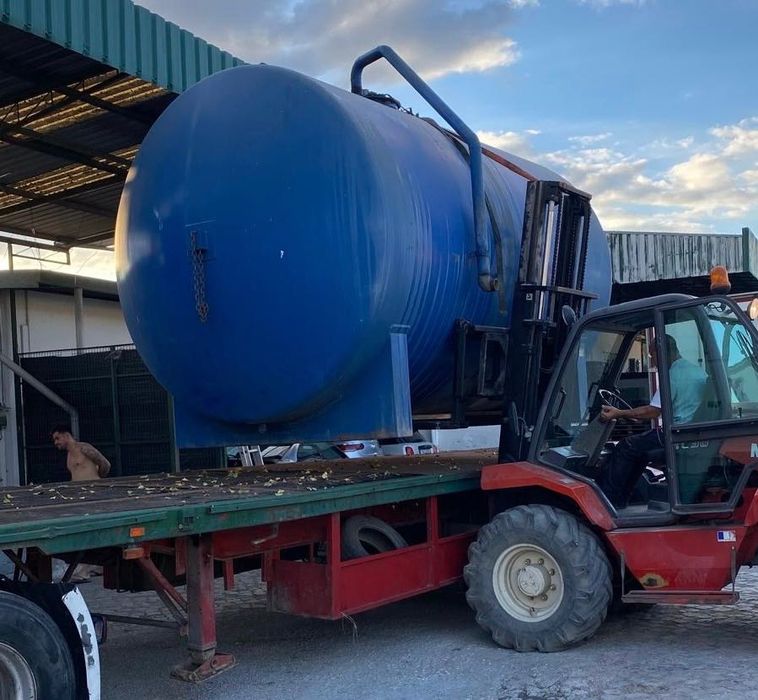 Vendo Depósito Combustível 20mil litros com bomba a funcionar