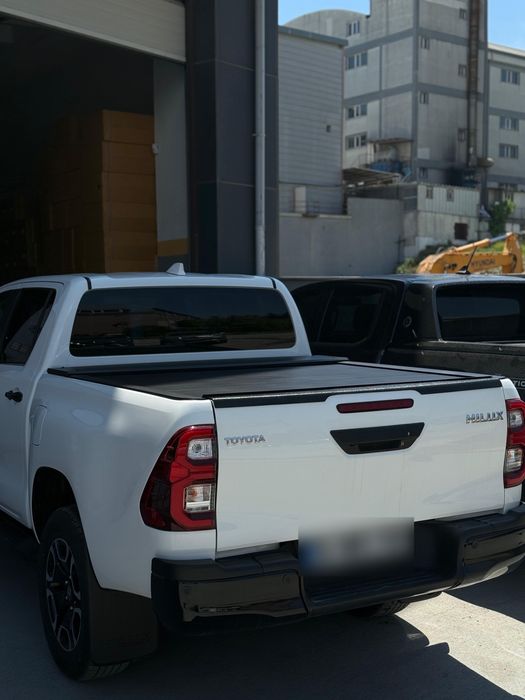 Roleta aluminiowa zabudowa paki Toyota Hilux
