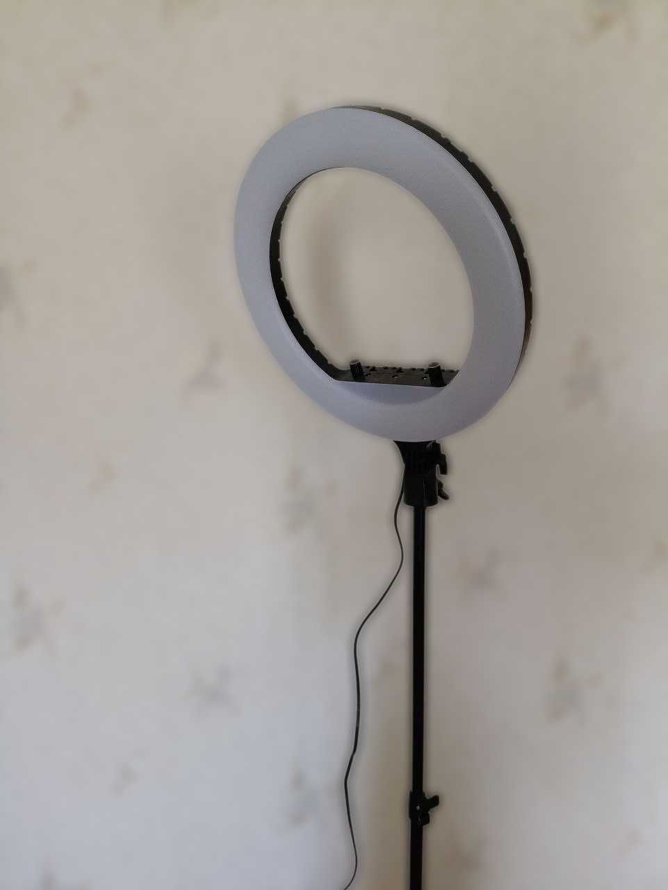 Кольцевая LED лампа RL-14 + штатив в подарок