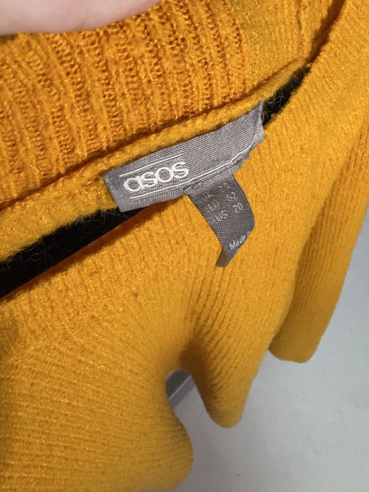 Тепленький светр на зиму від Asos