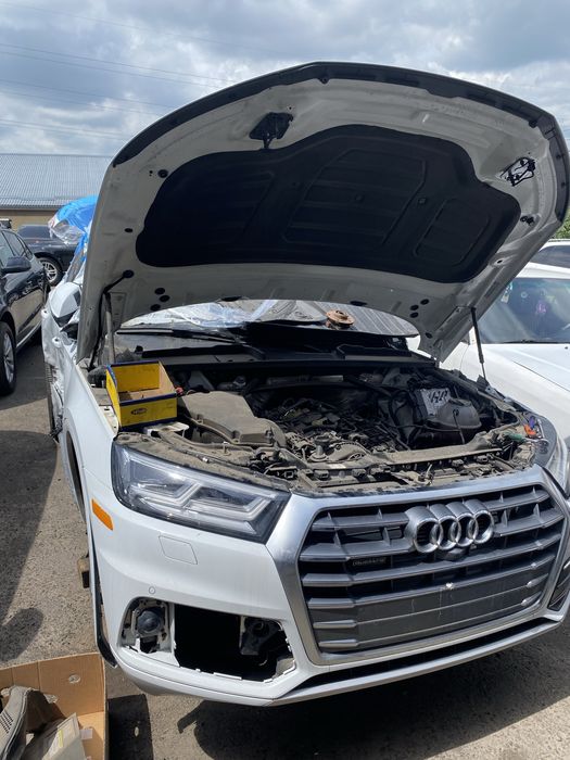 Розбірка акпп2.0 Audi q5 80a двигун двері салон Шрот тореда audi a4b9