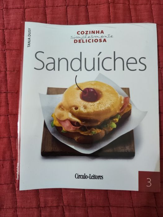 Livrinhos " Cozinha simplesmente deliciosa" do Círculo de Leitores