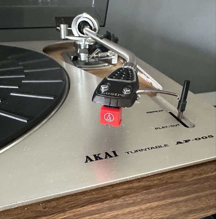 Akai AP-005 -+ Braço Acos Lustre GST-1 - Gira discos vintage