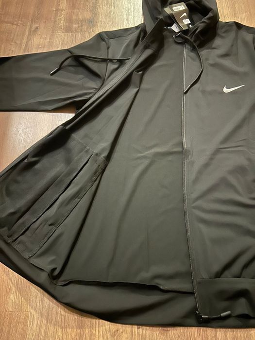 Casaco corta vento Nike