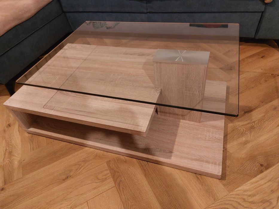 Meble do salonu ze stolikiem