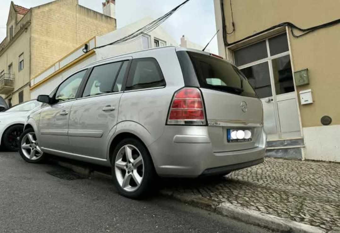 Opel Zafira 1.9 Diesel