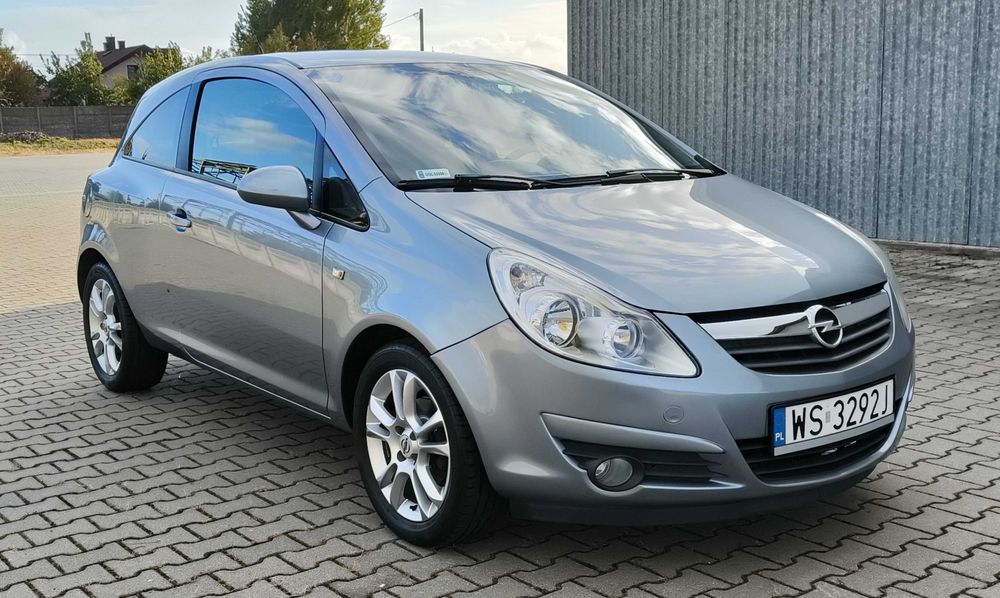 Opel Corsa D, klima, alufelgi, nowe tarcze i klocki, bez inwestycji