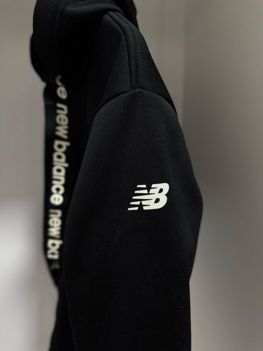 Zip худі New Balance