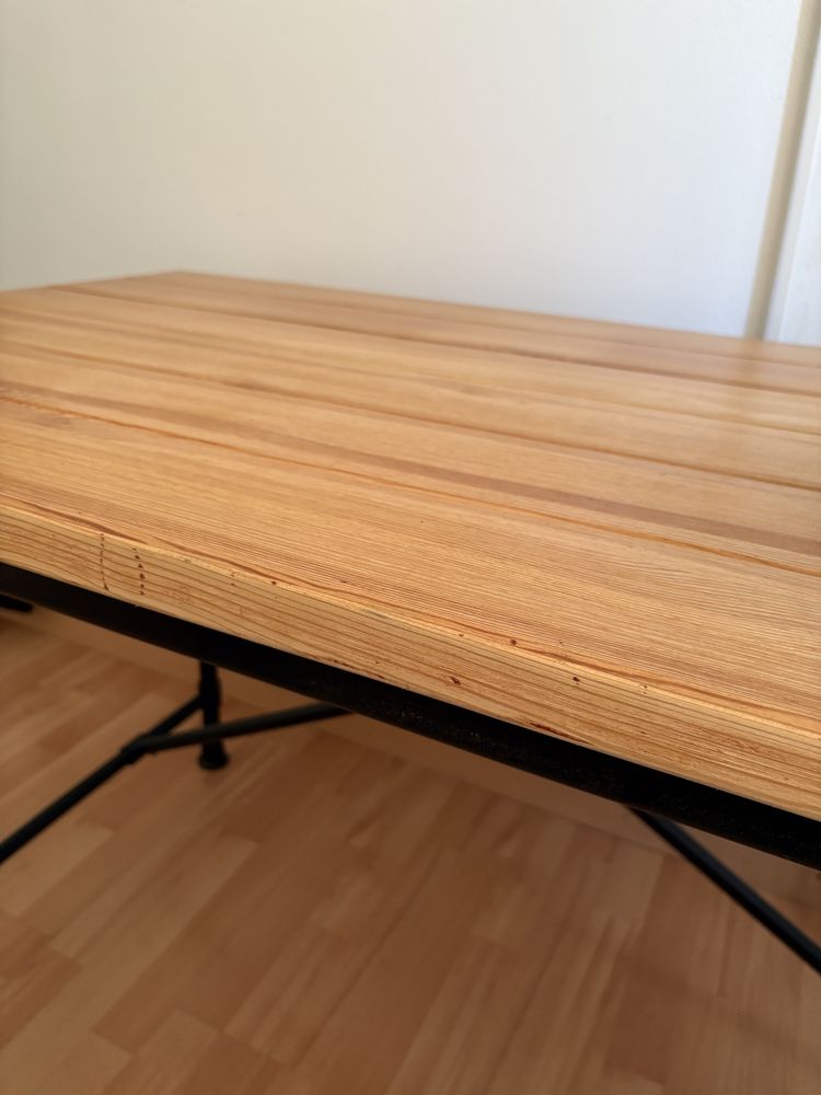 Mesa/ Secretária em Pinho e Aço