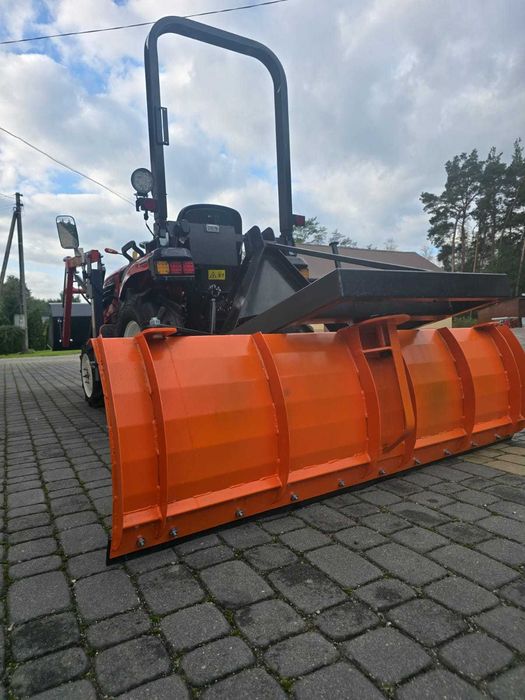 Pług do śniegu na Tuz tył ciągnika obracana wieżyczka