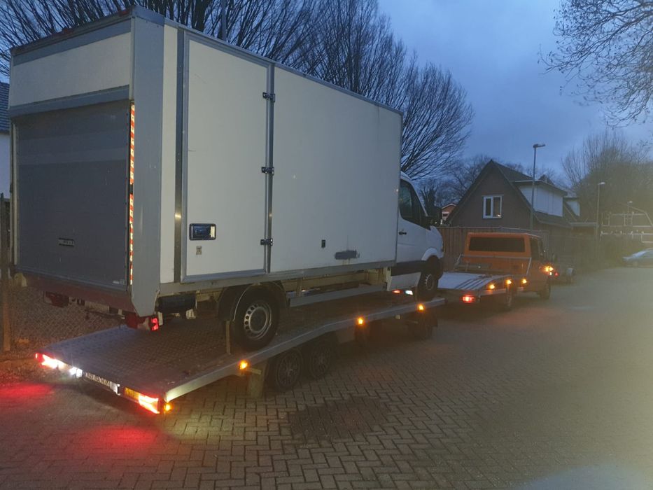 Transport samochodów, maszyn rolniczych