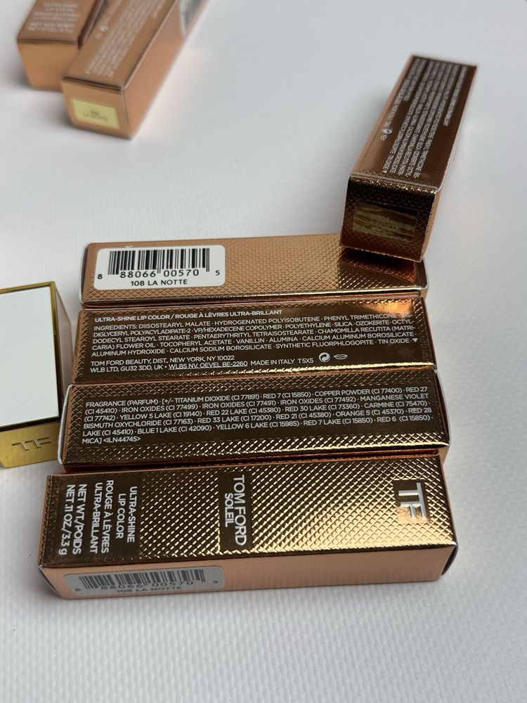 Помада Tom Ford зволожуюча