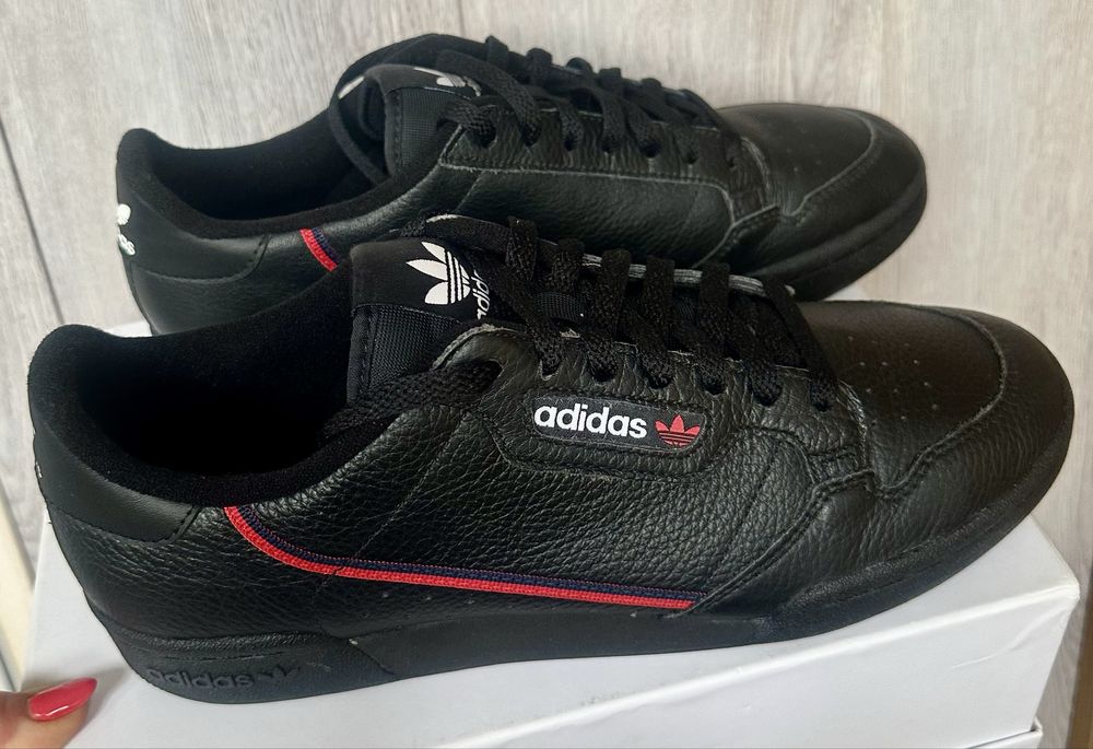 Кросівки з НАТУРАЛЬНОЇ ШКІРИ, чоловічі Adidas (були взуті  1 раз)