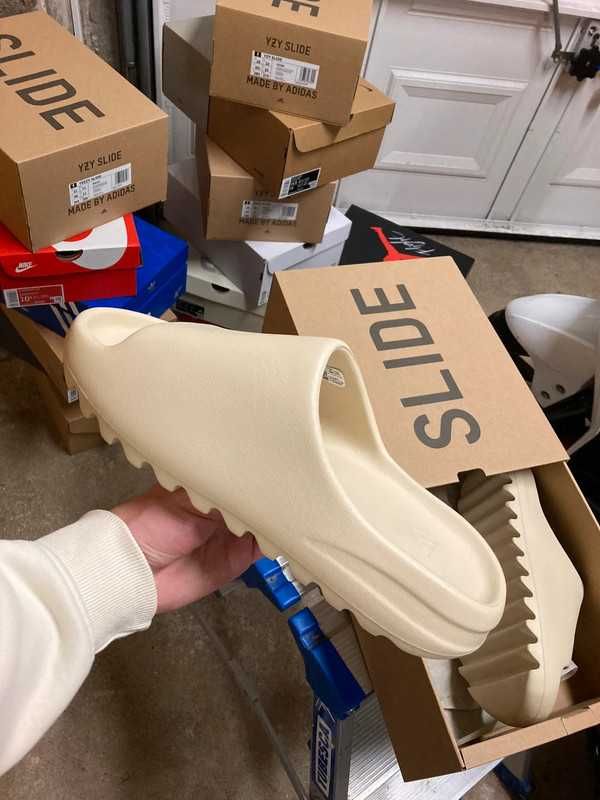 Bone\Yeezy Slide*adidas nowy UnisexTrampki.44