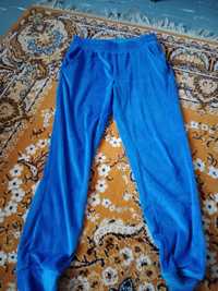 Spodnie dresowe niebieskie