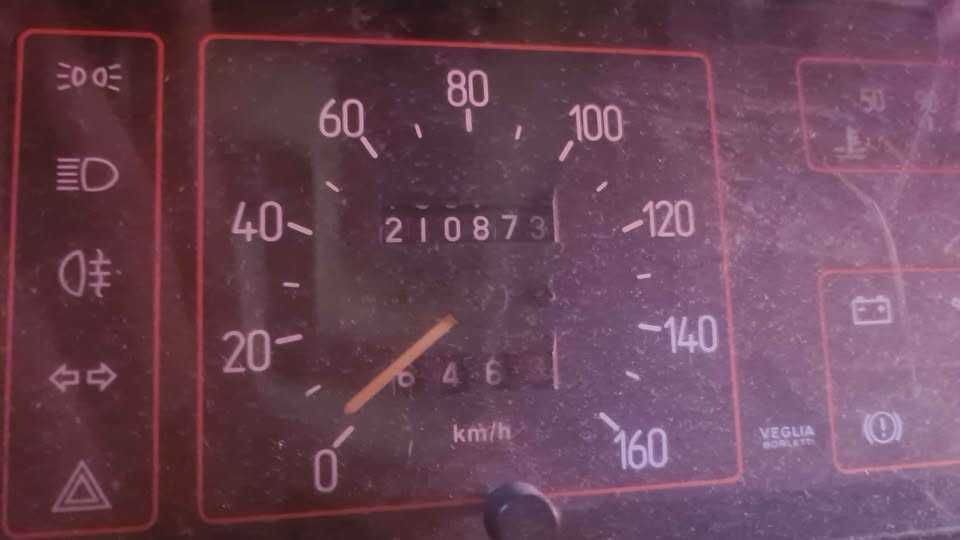 Autocaravana integral Fiat Ducato- 6 lugares de livrete
