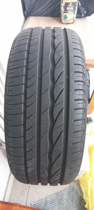 Opony zimowe Bridgestone używane 1 sezon w bardzo dobrym stanie