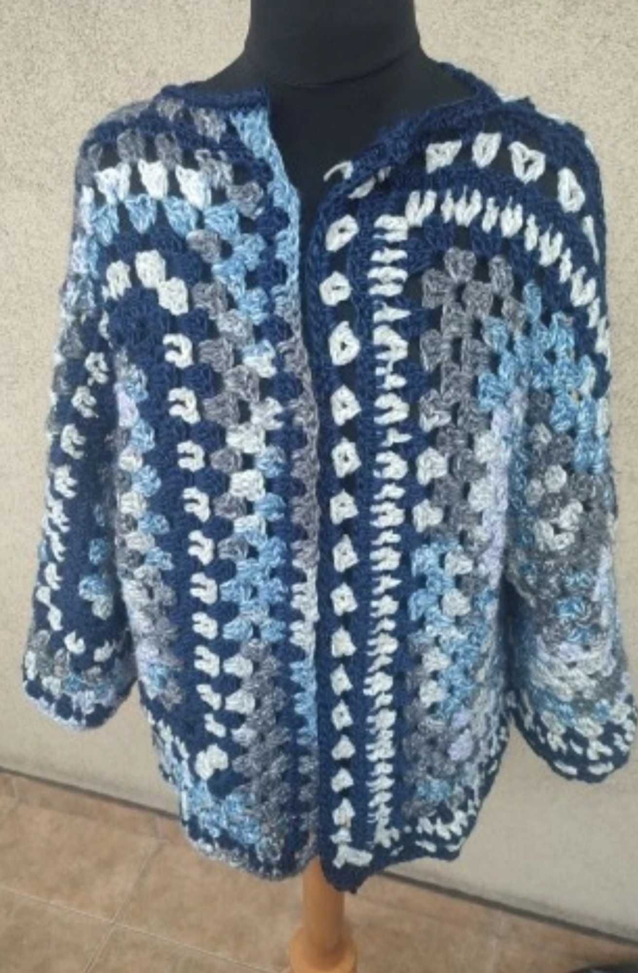 Oryginalny sweter rękodzieło