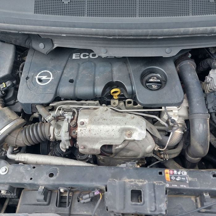 OPEL ZAFIRA C III 2014 silnik 1.6CDTi 136KM 100kW B16DTH