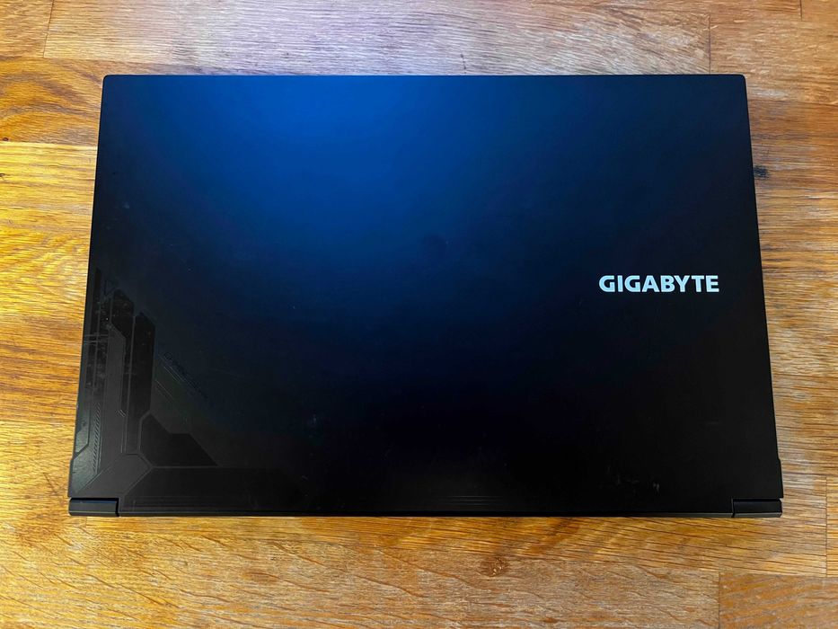 Laptop 15,6" Gigabyte G5 GE i5-
12500H/16GB/512 RTX3050, 144Hz