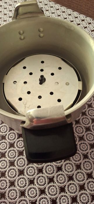 Szybkowar z czasów PRL Kompletny w bardzo dobrym stanie