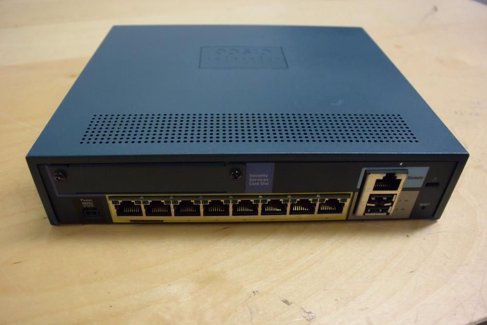 Cisco ASA5505 Security Plus 512 RAM Full licencja !!!