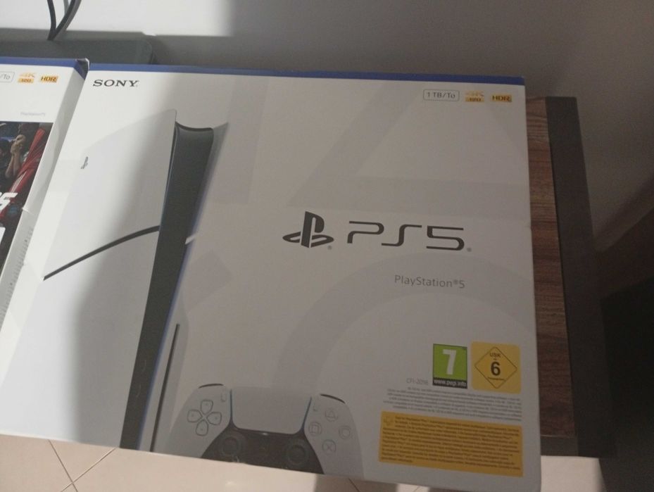 PlayStation 5 completamente nova como na loja