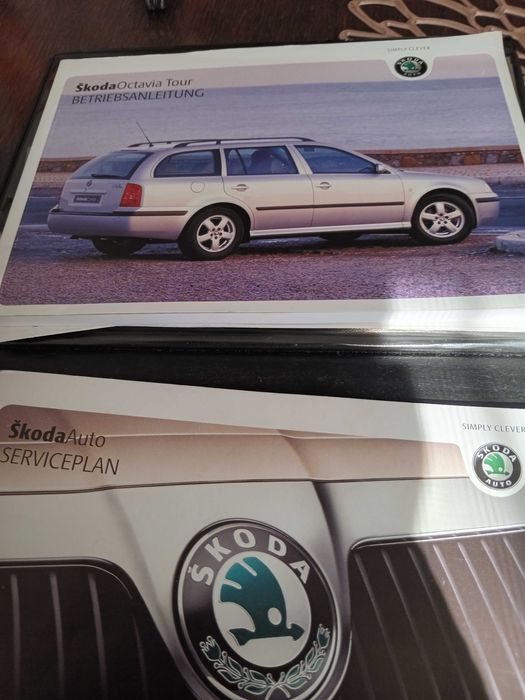 Сервісна книга шкода октавія турга