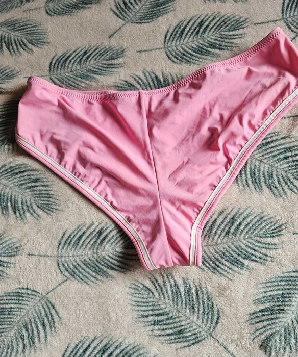 Cueca biquini rosa L