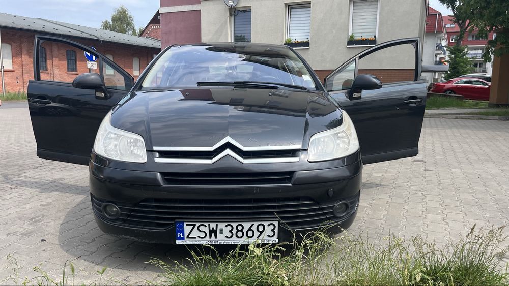 Citroen C 4.