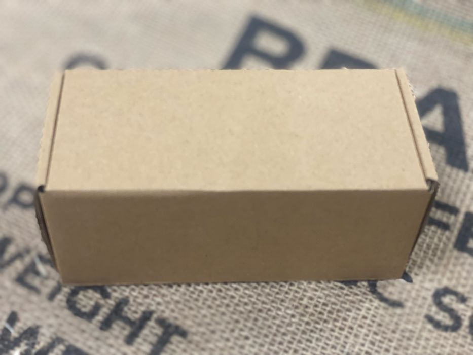 Pudełko tekturowe z wypełnieniem 15x5.5x6.5 cm - 500 szt.